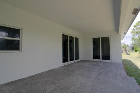 Villa ou maison à vendre à Port Charlotte, Floride: 4 chambres, 167.5 m2 № 2437286 - photo 28