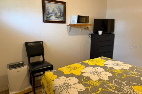 Снять в аренду квартиру в Киссимми, Флорида 1 комната, 27.87м2, № 2103730 - фото 3