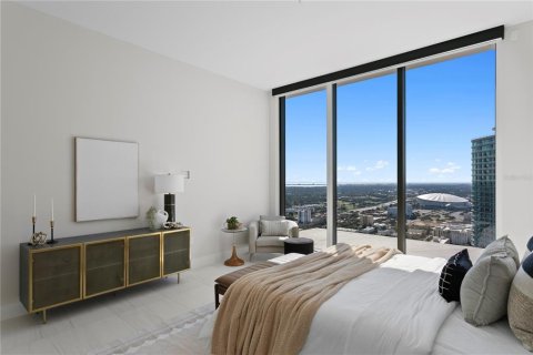 Condo in Saint Petersburg, Florida, 3 bedrooms № 2393672 - photo 20