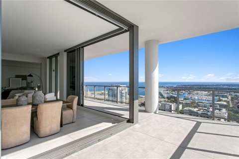 Condo in Saint Petersburg, Florida, 3 bedrooms № 2393672 - photo 5
