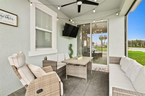 House in Kissimmee, Florida 4 bedrooms, 196.95 sq.m. № 1572449 - photo 15