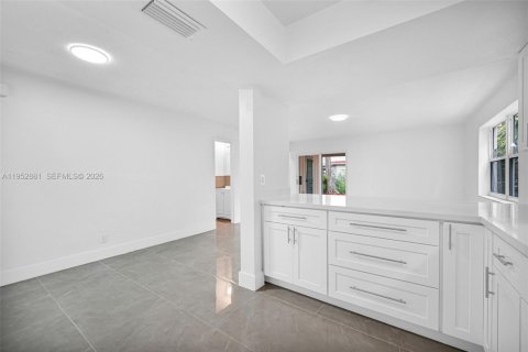 Купить таунхаус в Норт-Лодердейл, Флорида 4 спальни, 150.5м2, № 2007722 - фото 9