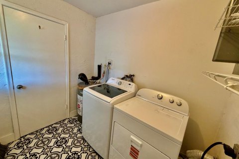 Townhouse in Delray Beach, Florida 2 bedrooms, 92.9 sq.m. № 2190799 - photo 13