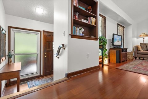 Casa en venta en Winter Springs, Florida, 3 dormitorios, 191.75 m2 № 1904738 - foto 5
