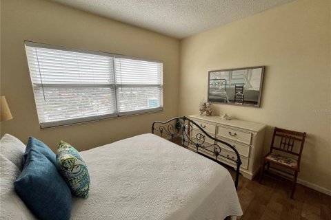 Copropriété à vendre à Clearwater, Floride: 1 chambre, 65.68 m2 № 2119141 - photo 20