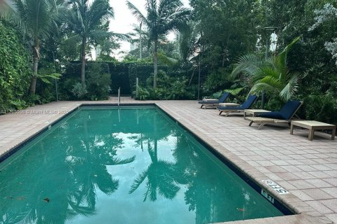 Condo in Miami, Florida, 1 bedroom  № 1705509 - photo 23