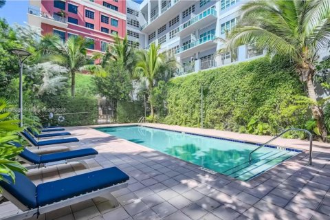 Condo in Miami, Florida, 1 bedroom  № 1705509 - photo 26