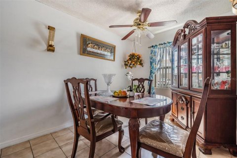 Condo in Tampa, Florida, 3 bedrooms № 2215048 - photo 15