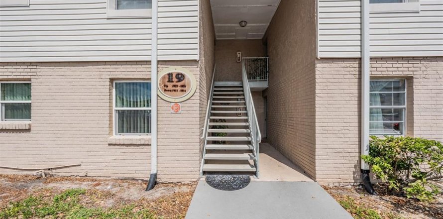 Condo in Tampa, Florida, 3 bedrooms № 2215048