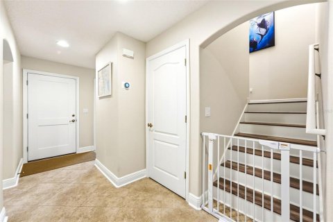 Townhouse in Merrit Island, Florida 3 bedrooms, 234.95 sq.m. № 2413419 - photo 8