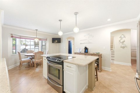 Townhouse in Merrit Island, Florida 3 bedrooms, 234.95 sq.m. № 2413419 - photo 13