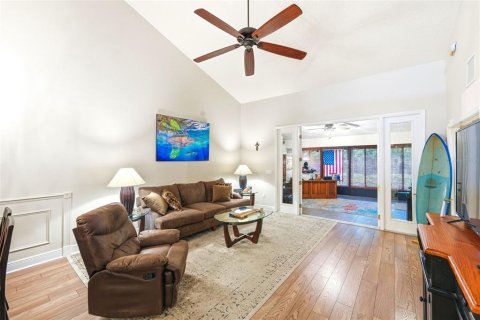 Townhouse in Merrit Island, Florida 3 bedrooms, 234.95 sq.m. № 2413419 - photo 22