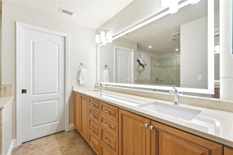 Townhouse in Merrit Island, Florida 3 bedrooms, 234.95 sq.m. № 2413419 - photo 28