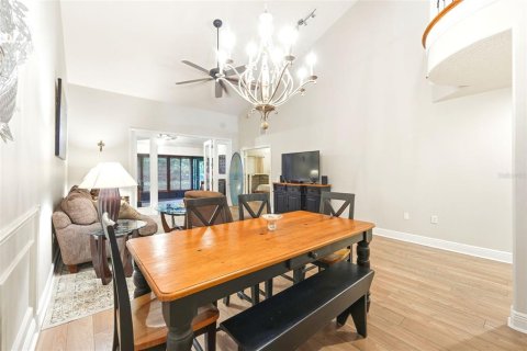 Townhouse in Merrit Island, Florida 3 bedrooms, 234.95 sq.m. № 2413419 - photo 21