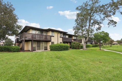 Condo in Palm Coast, Florida, 2 bedrooms  № 1906579 - photo 1