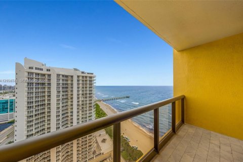 Copropriété à vendre à Sunny Isles Beach, Floride: 2 chambres, 167.04 m2 № 2413085 - photo 4