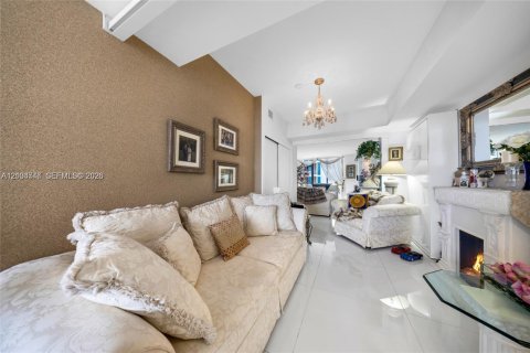 Copropriété à vendre à Sunny Isles Beach, Floride: 2 chambres, 167.04 m2 № 2413085 - photo 27