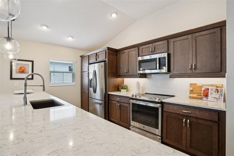 Casa en venta en The Villages, Florida, 3 dormitorios, 151.71 m2 № 1881285 - foto 5