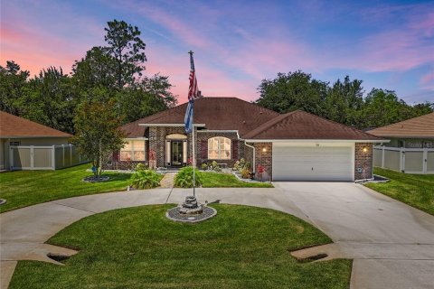 House in Palm Coast, Florida 4 bedrooms, 218.23 sq.m. № 1903566 - photo 2