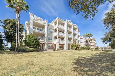 Condominio en alquiler en Four Corners, Florida, 3 dormitorios, 151.43 m2 № 2108476 - foto 20
