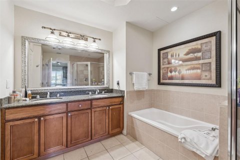 Condominio en alquiler en Four Corners, Florida, 3 dormitorios, 151.43 m2 № 2108476 - foto 12