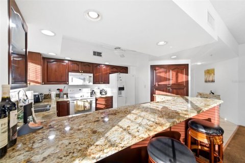 Copropriété à vendre à Largo, Floride: 3 chambres, 167.32 m2 № 2351855 - photo 28
