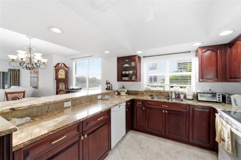 Copropriété à vendre à Largo, Floride: 3 chambres, 167.32 m2 № 2351855 - photo 29