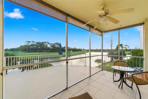Copropriété à vendre à Largo, Floride: 3 chambres, 167.32 m2 № 2351855 - photo 22