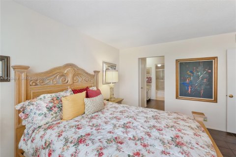 Copropriété à vendre à Miami Beach, Floride: 1 chambre, 88.26 m2 № 2243648 - photo 13