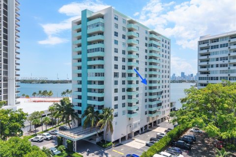 Copropriété à vendre à Miami Beach, Floride: 1 chambre, 88.26 m2 № 2243648 - photo 4
