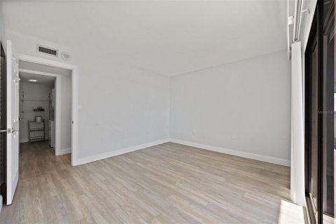 Купить кондоминиум в Тампа, Флорида 7 комнат, 122.63м2, № 2150772 - фото 14
