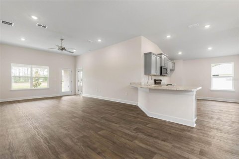 Casa en venta en Palm Coast, Florida, 3 dormitorios, 139.82 m2 № 1540034 - foto 4