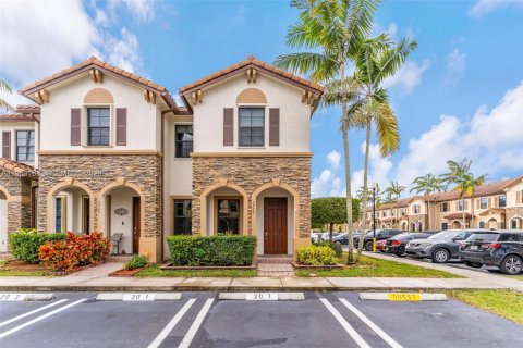 Adosado en Homestead, Florida 3 dormitorios, 130.25 m2 № 2017872