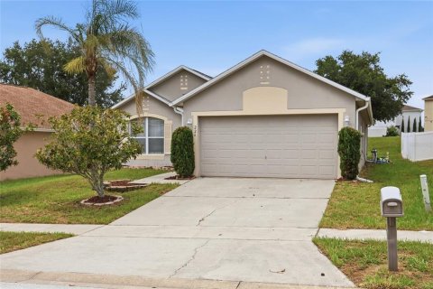 House in Davenport, Florida 3 bedrooms, 140.84 sq.m. № 2208018 - photo 8