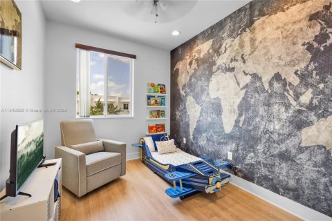 Adosado en venta en Miami, Florida, 3 dormitorios, 139.35 m2 № 1852270 - foto 17
