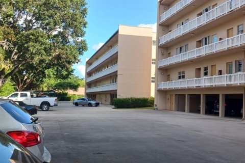 Condo à Plantation, Floride, 2 chambres  № 2078876