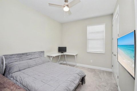 House in Parrish, Florida 4 bedrooms, 198.72 sq.m. № 2155783 - photo 24