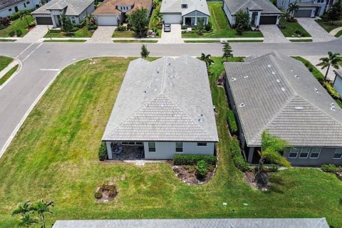 House in Parrish, Florida 4 bedrooms, 198.72 sq.m. № 2155783 - photo 4