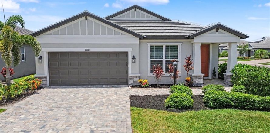 House in Parrish, Florida 4 bedrooms, 198.72 sq.m. № 2155783