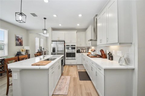 House in Parrish, Florida 4 bedrooms, 198.72 sq.m. № 2155783 - photo 15