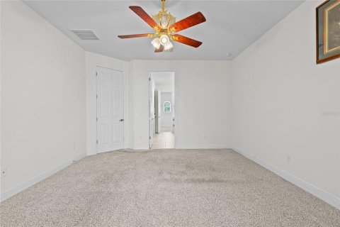 House in Winter Garden, Florida 7 bedrooms, 436.64 sq.m. № 2390914 - photo 28