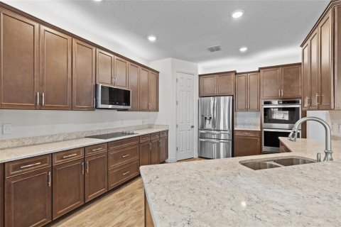 House in Winter Garden, Florida 7 bedrooms, 436.64 sq.m. № 2390914 - photo 15