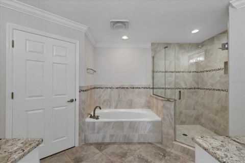 Condo in Placida, Florida, 3 bedrooms № 2201764 - photo 15