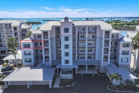 Condo in Placida, Florida, 3 bedrooms № 2201764 - photo 27