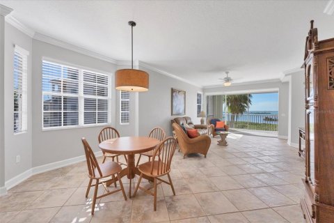 Condo in Placida, Florida, 3 bedrooms № 2201764 - photo 6