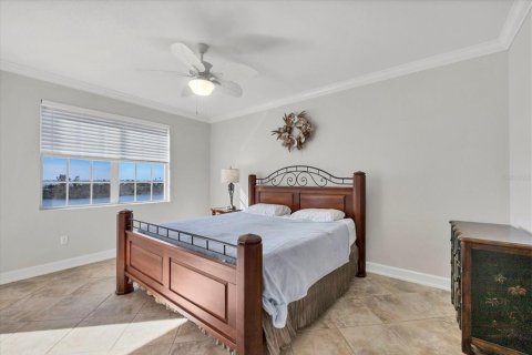Condo in Placida, Florida, 3 bedrooms № 2201764 - photo 12