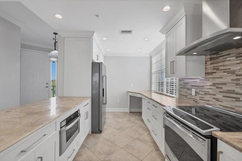 Condo in Placida, Florida, 3 bedrooms № 2201764 - photo 11