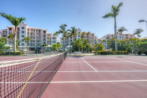 Condo in Placida, Florida, 3 bedrooms № 2201764 - photo 30