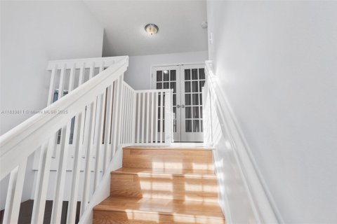 House in Miramar, Florida 5 bedrooms, 244.98 sq.m. № 1814777 - photo 26