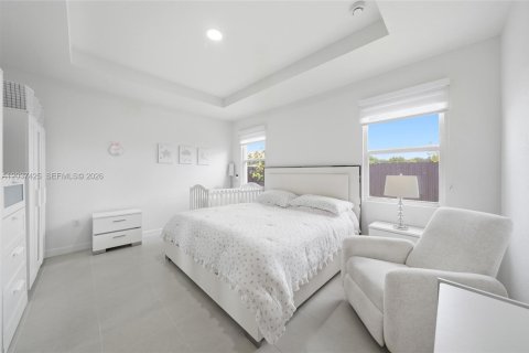 Купить виллу или дом в Майами, Флорида 4 спальни, 224.08м2, № 2154222 - фото 10